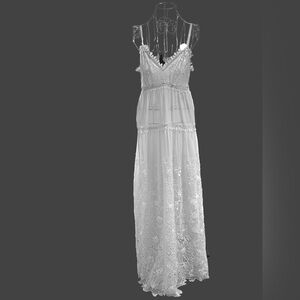 Ramy Brook, NY, size M (6), 100% polyester shell and lining, looks new.